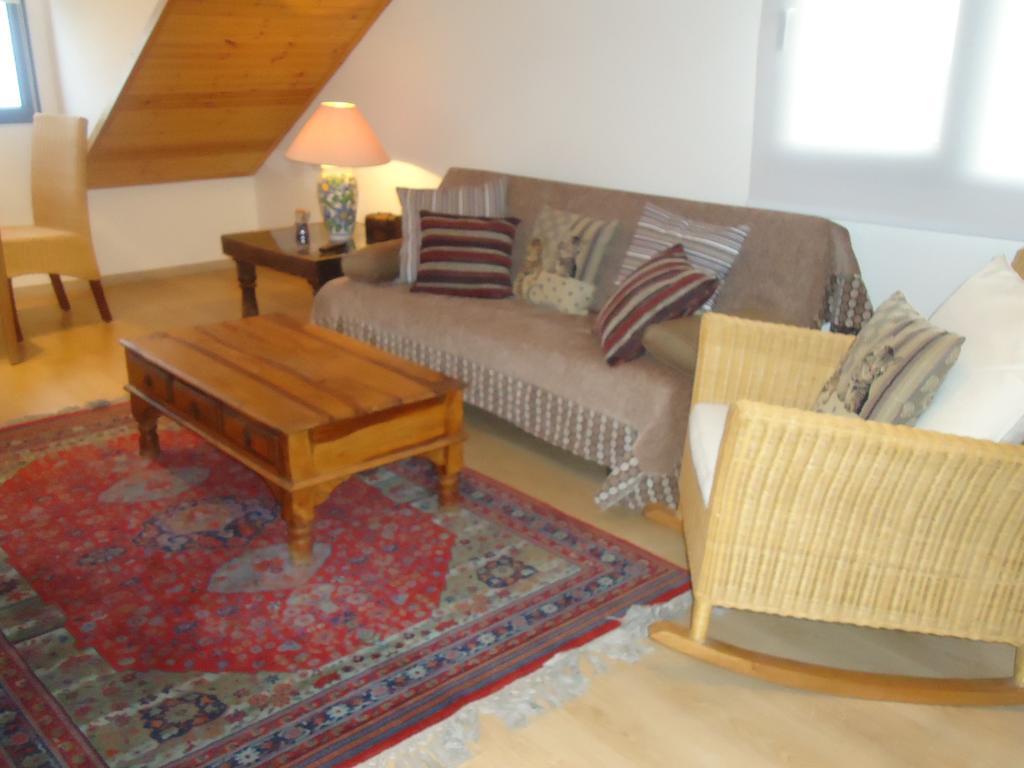 Petralona Apartment Agios Athanasios 객실 사진