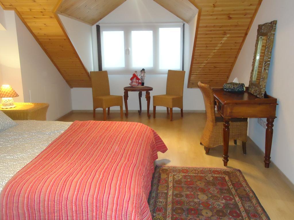 Petralona Apartment Agios Athanasios 객실 사진