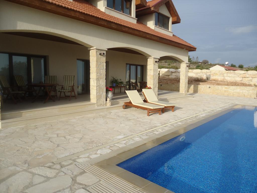 Petralona Apartment Agios Athanasios 외부 사진